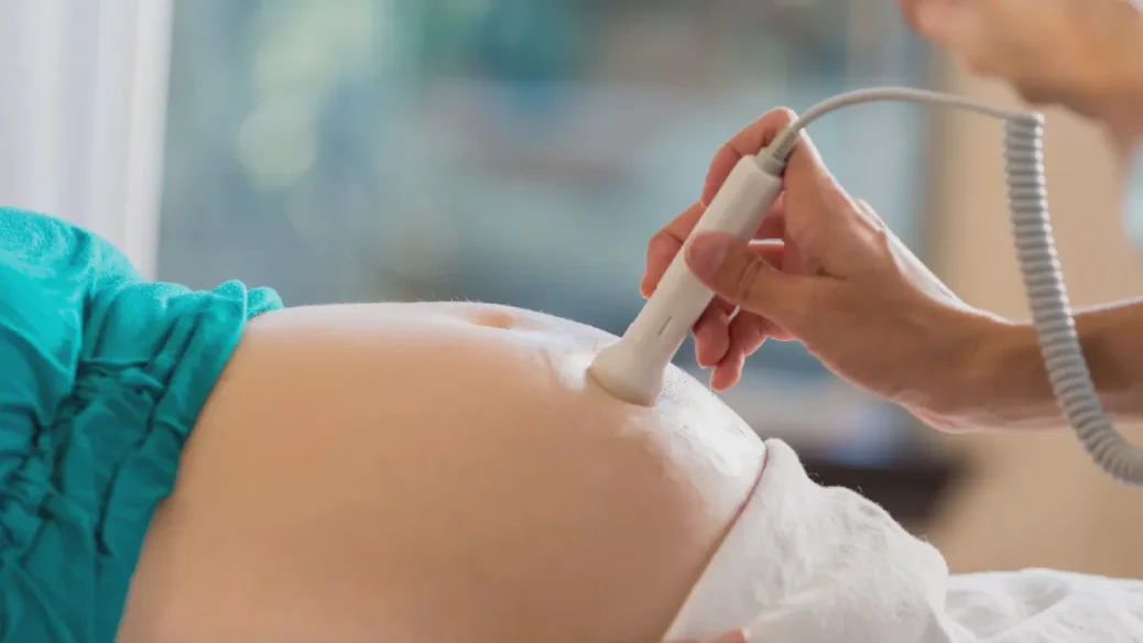 Ecocardiograma fetal em gestante